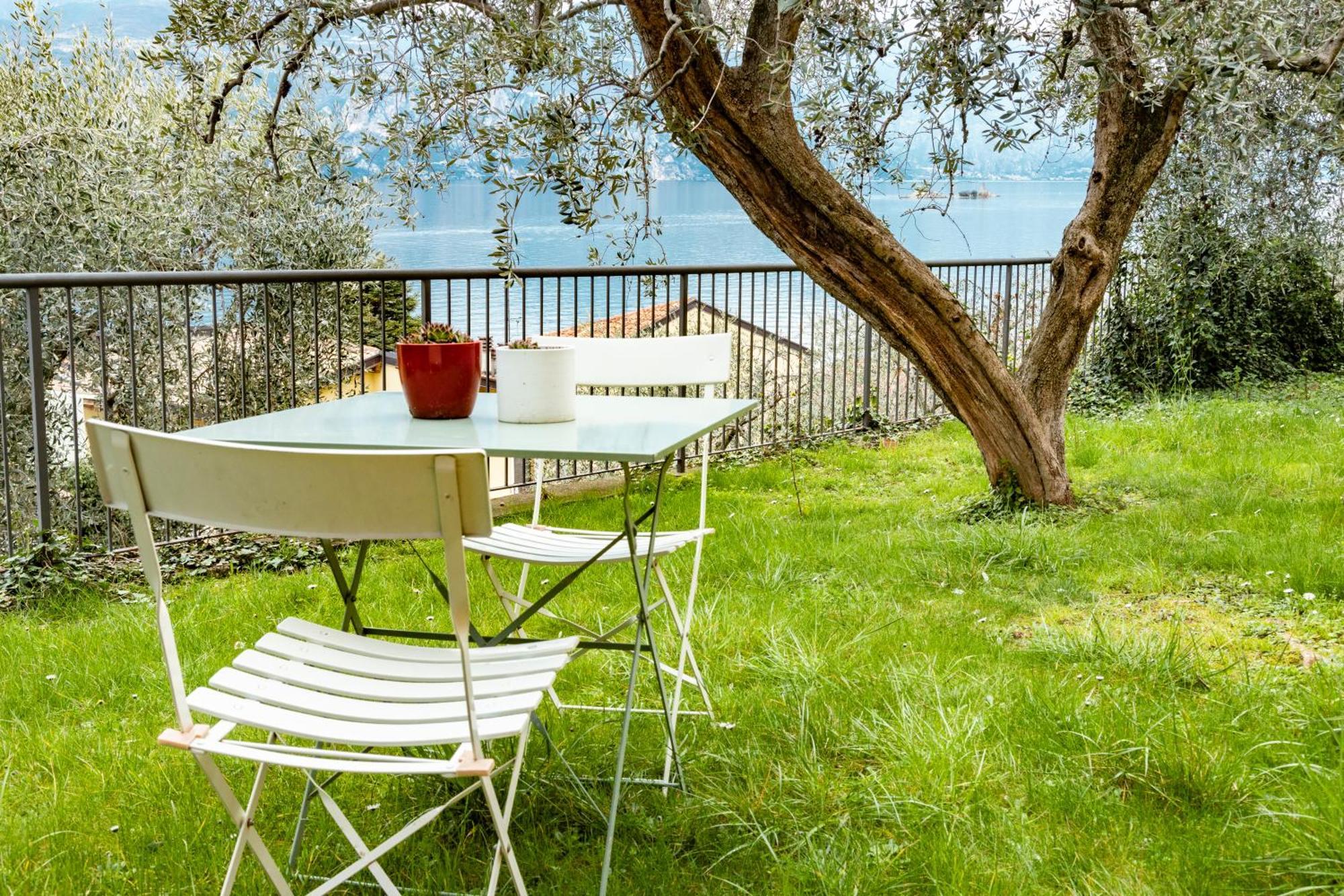 Ca De L'Angelon -- Vittoria House Villa Brenzone sul Garda Rum bild
